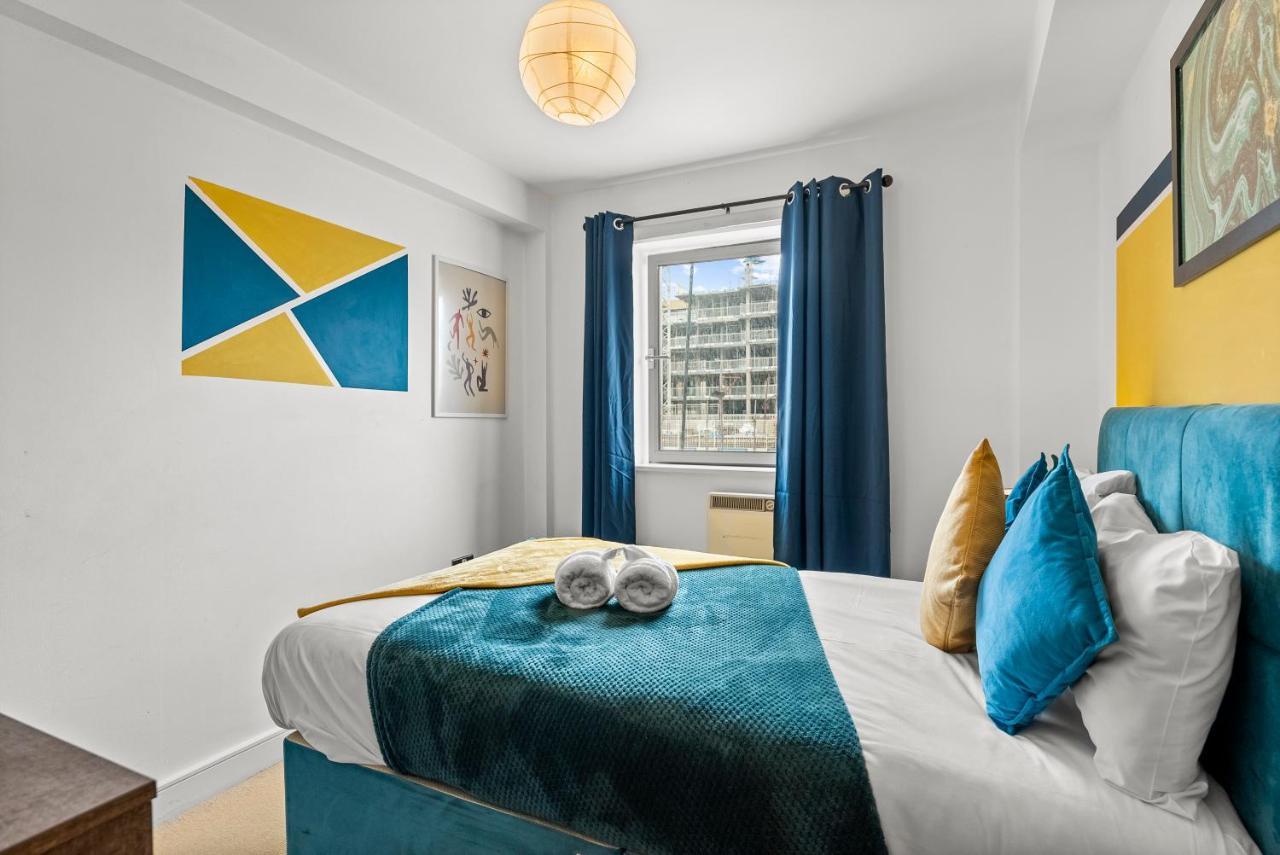 Enchanting Bristol Abode -Sleeps 6 With Balcony! Exterior photo