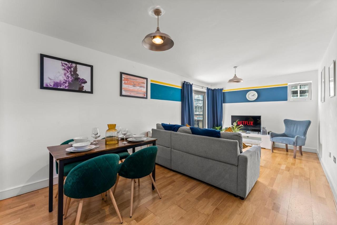 Enchanting Bristol Abode -Sleeps 6 With Balcony! Exterior photo