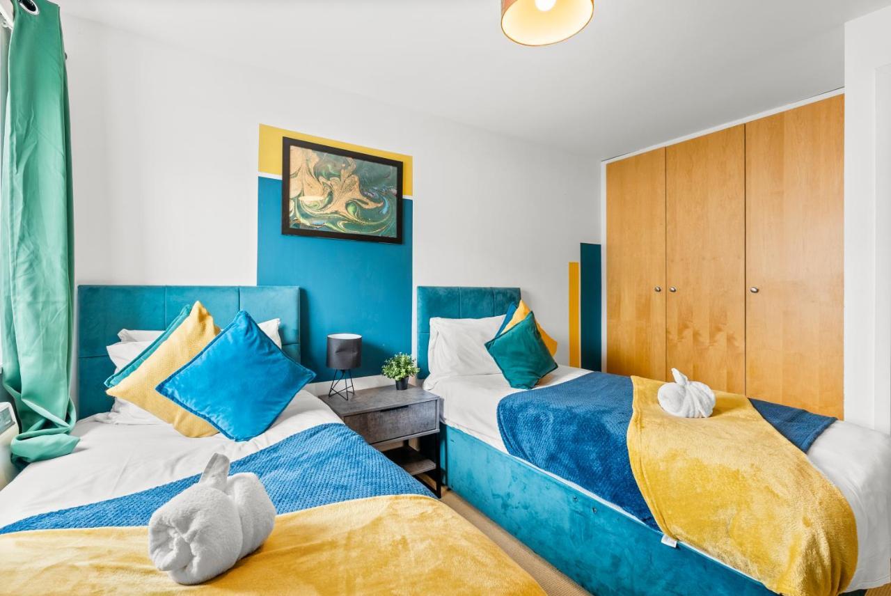 Enchanting Bristol Abode -Sleeps 6 With Balcony! Exterior photo